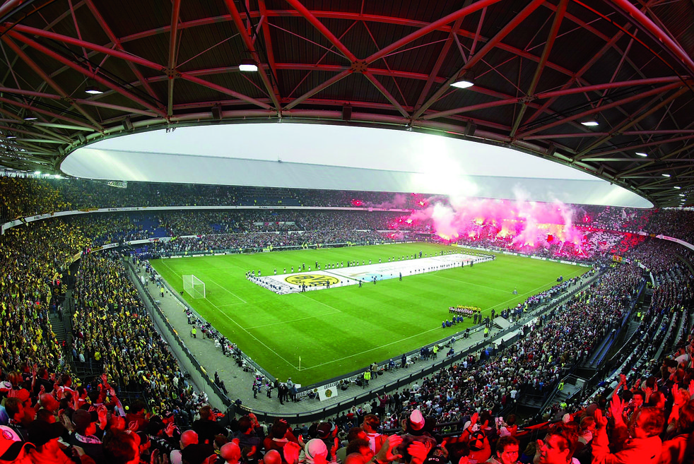 Feyenoord versus Borussia Dortmund